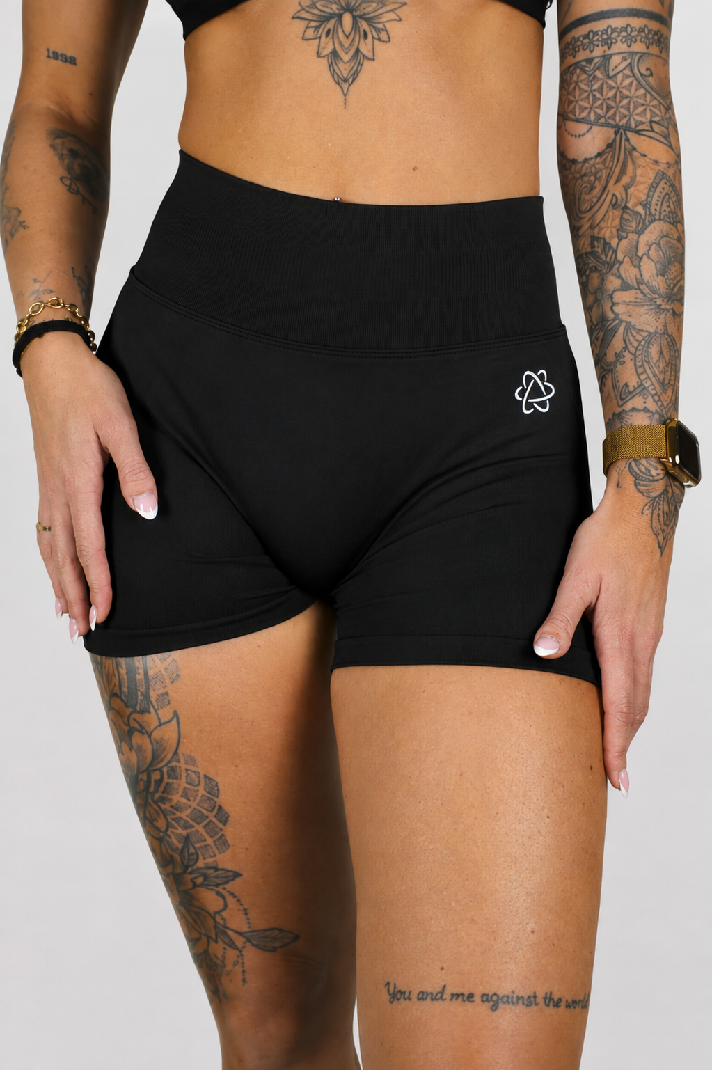 FLOW SHORT BLACK
