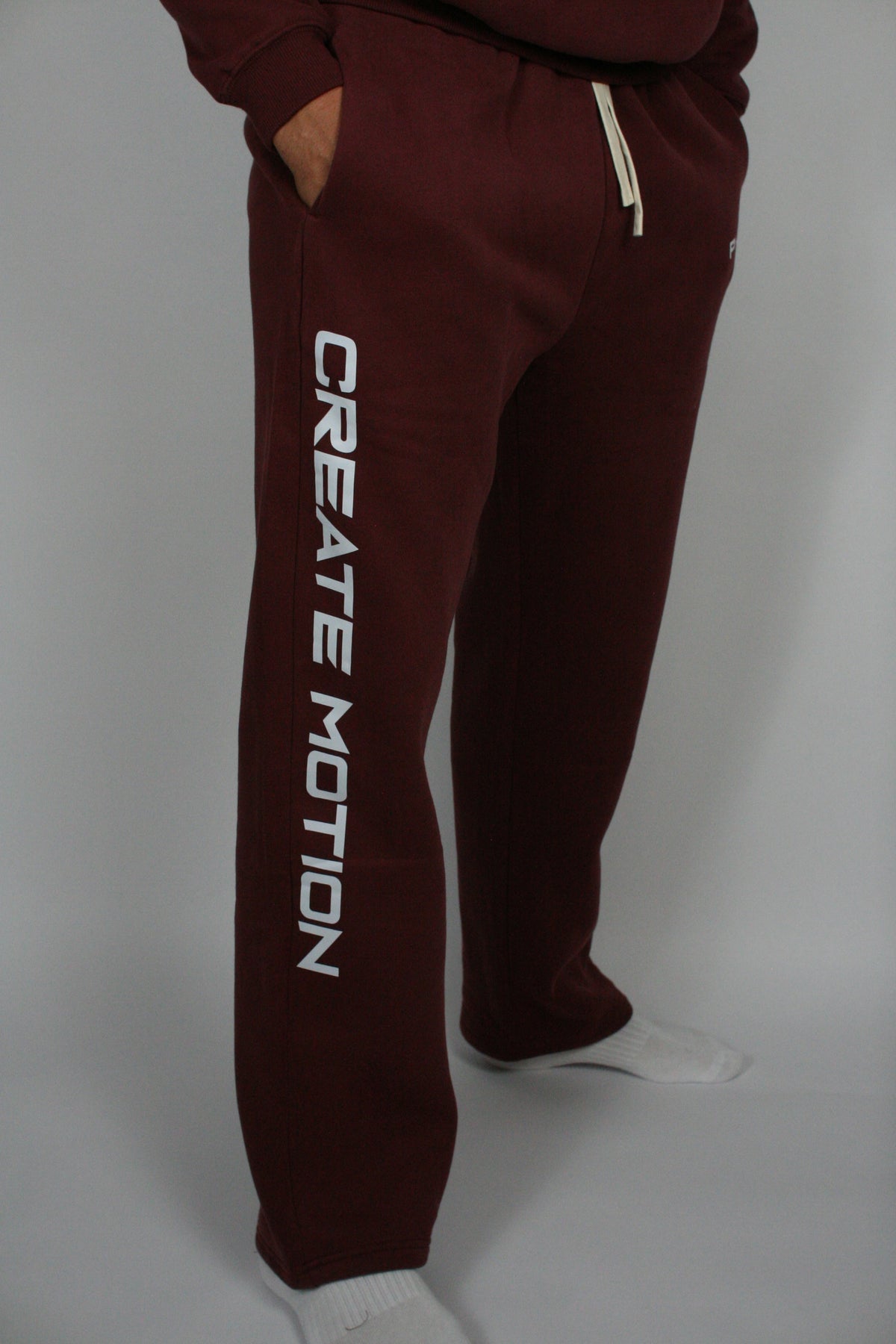 JOGGER BURGUNDY RED