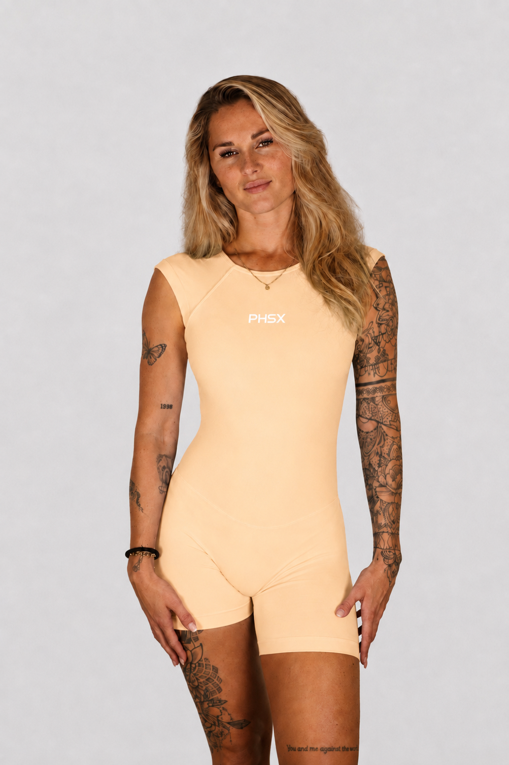 ONE PIECE PEACH (SLEEVELESS)